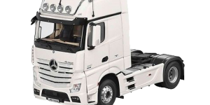 Actros 18